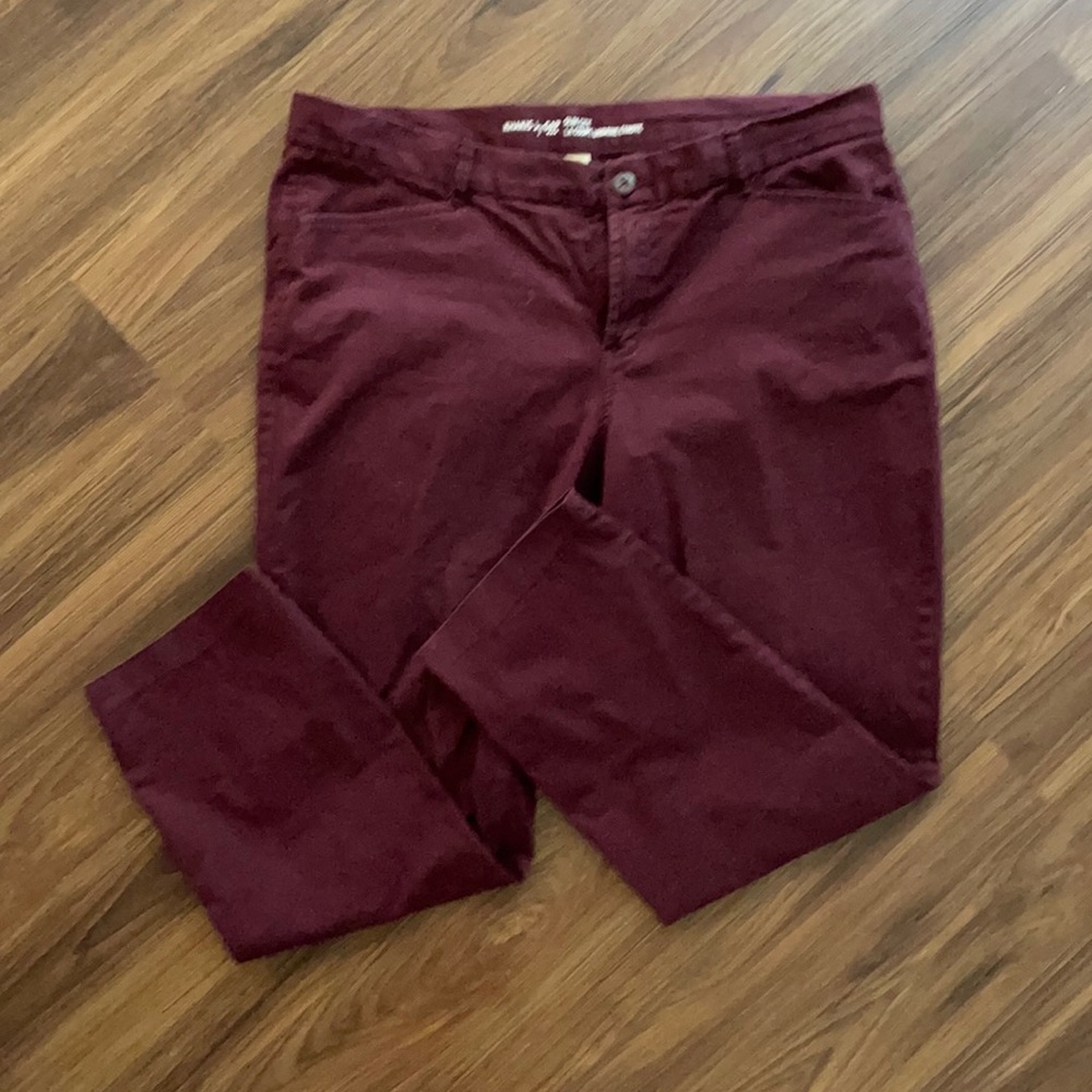 Gap Slim City Khakis